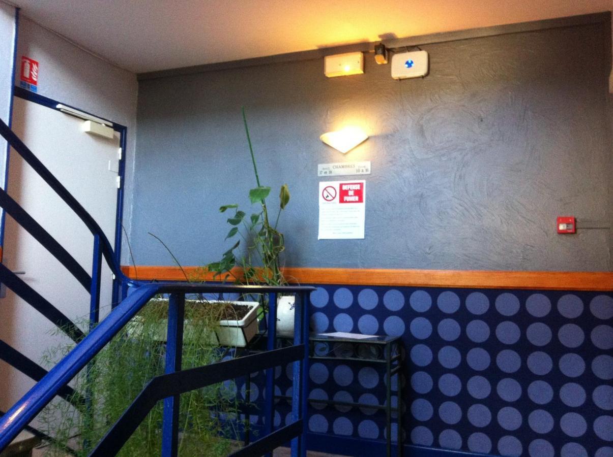 Le Beverl'Inn Flers  Zewnętrze zdjęcie